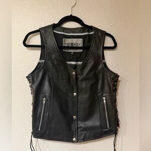 Unik women’s leather motorcycle vest - medium - lace - button - zipper